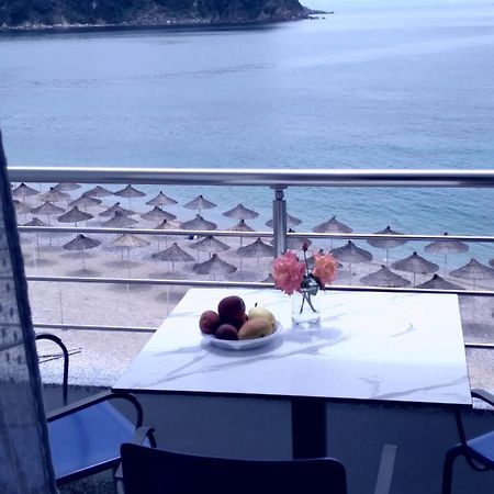 Nadim Rooms Himare Luaran gambar